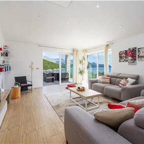 Luxury 5 Bedroom Beachfront Villa near Dubrovnik, Sleeps 11-12